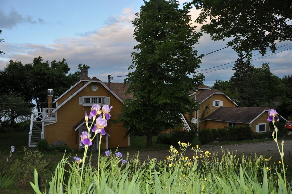 Auberge Sur La Cote La Malbaie Bagian luar foto