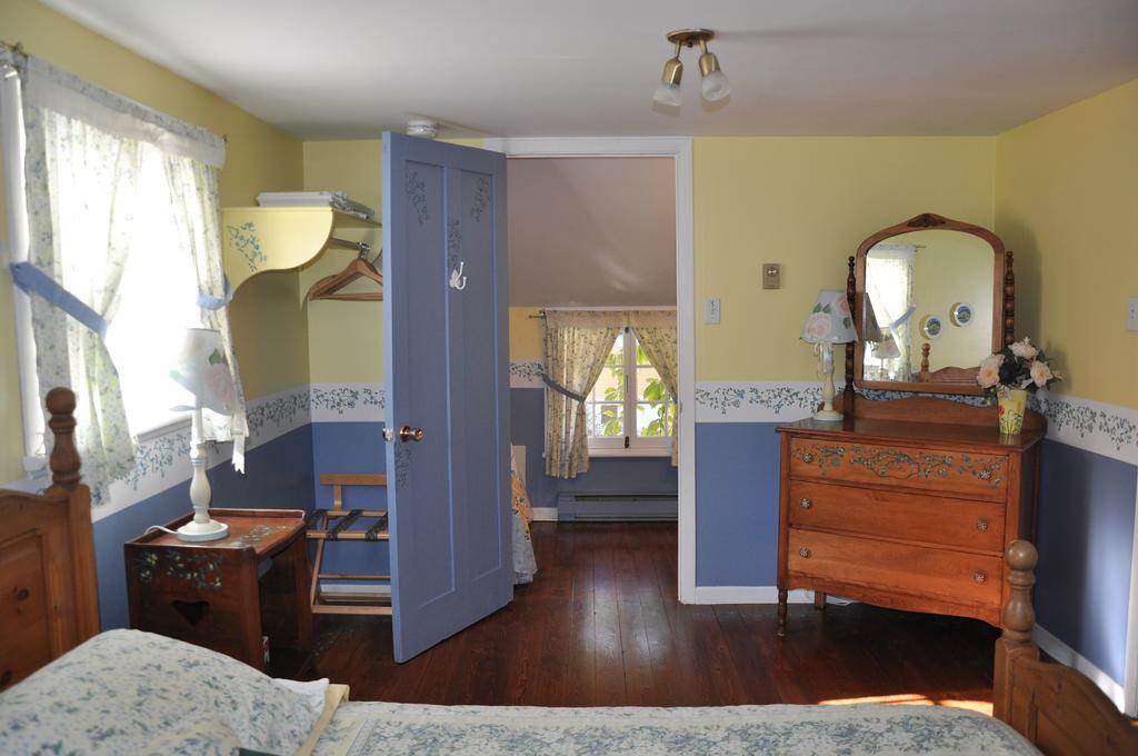 Auberge Sur La Cote La Malbaie Bagian luar foto