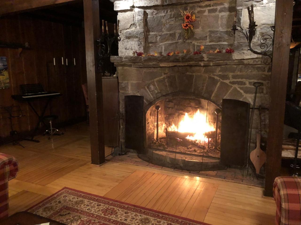 Auberge Sur La Cote La Malbaie Bagian luar foto